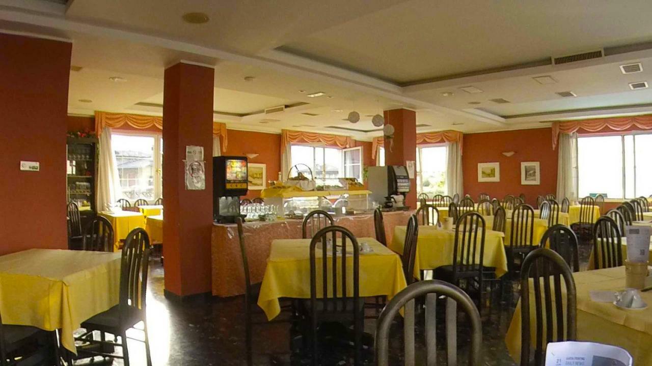 Hotel Alberello Riva del Garda Exterior foto